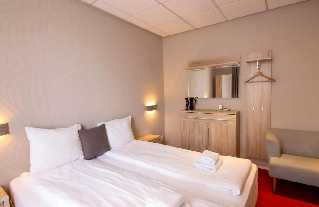 Grand Hotel Monopole-1